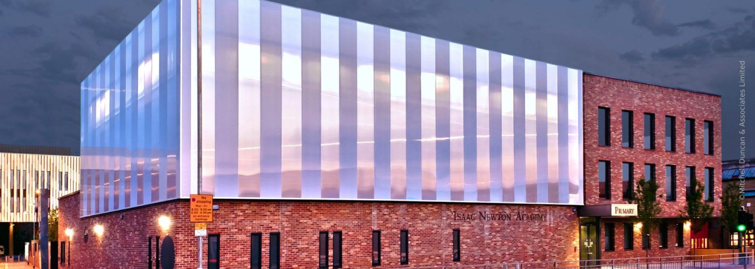 Polycartbonate Cladding Why You Should Choose Polycarbonate Panels for Your Roof? -UNQ